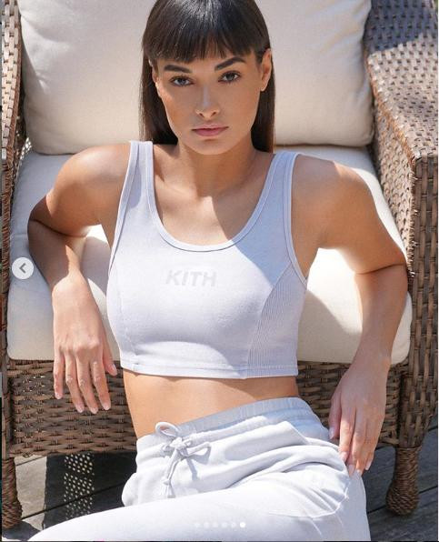 Vẻ ngọt ngào nóng bỏng của 'búp bê' Gizele Oliveira ảnh 2