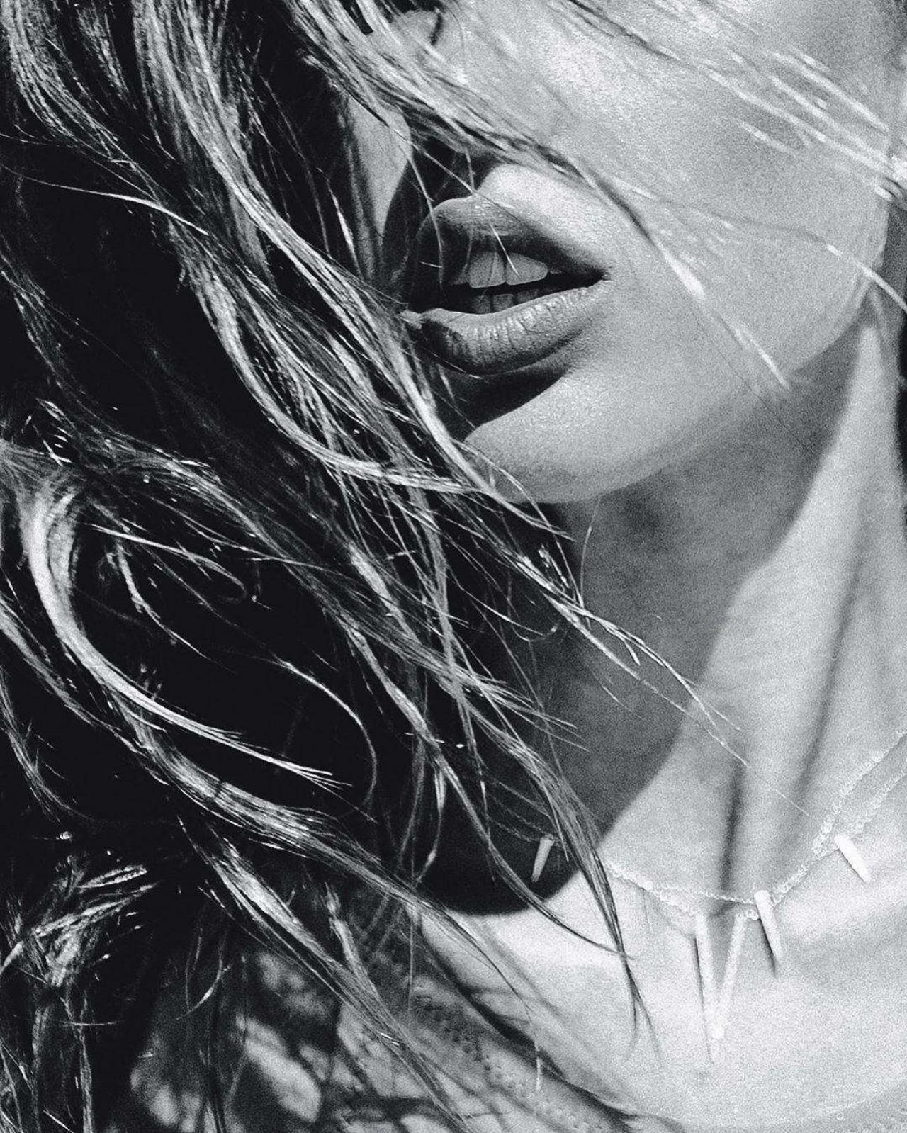 3 vòng khiến quý ông 'chao đảo' của mẫu nội y 9x có chỉ số cơ thể vàng ảnh 1