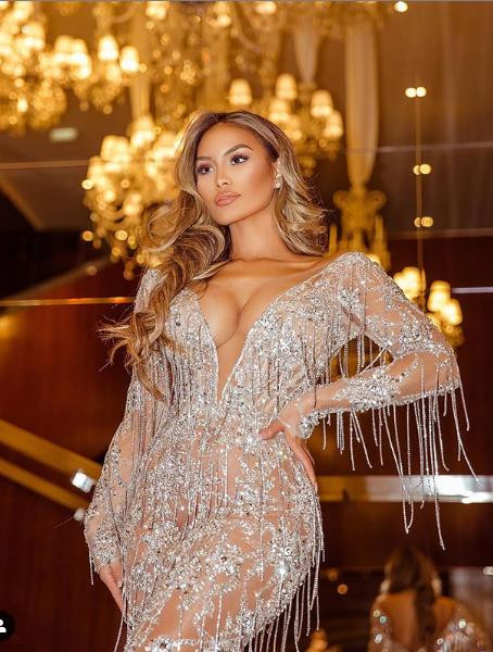 Ba vòng nảy nở 'gây chao đảo' của mỹ nhân da màu Daphne Joy ảnh 10