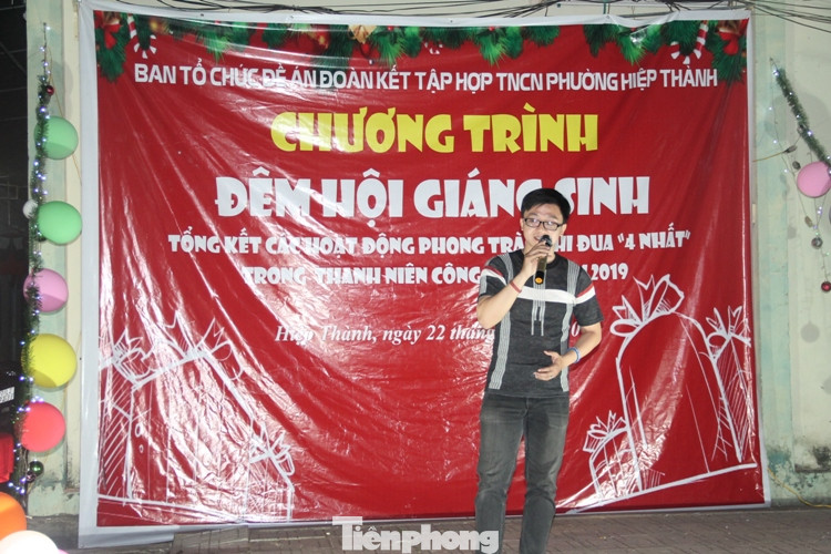 Giáng sinh ấm ấp với thanh niên công nhân và sinh viên ảnh 1