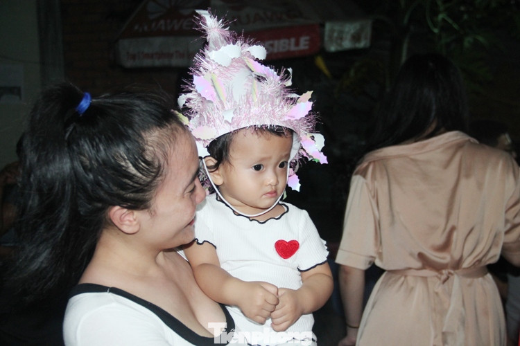 Giáng sinh ấm ấp với thanh niên công nhân và sinh viên ảnh 7