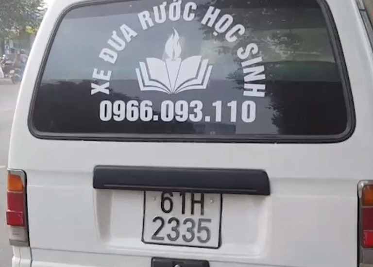 Giải cứu 10 em học sinh trên xe đưa đón bị cháy ảnh 4