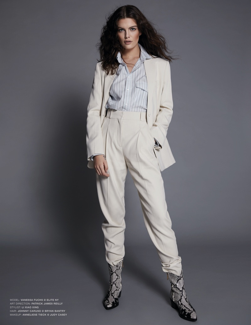 Chân dài 9x người Đức chụp ảnh không nội y nóng bỏng ảnh 10