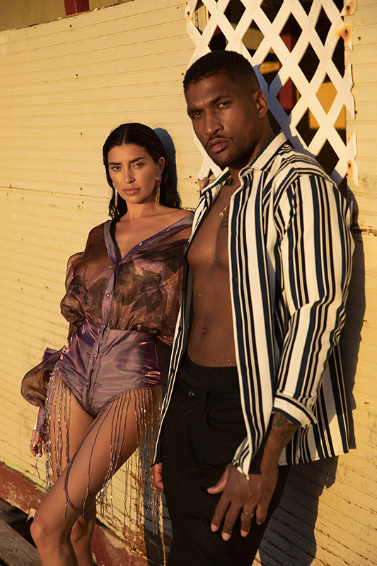 'Mỹ nhân nóng bỏng nhất Canada' tình tứ bên chồng cầu thủ khiến fan ghen tị ảnh 6