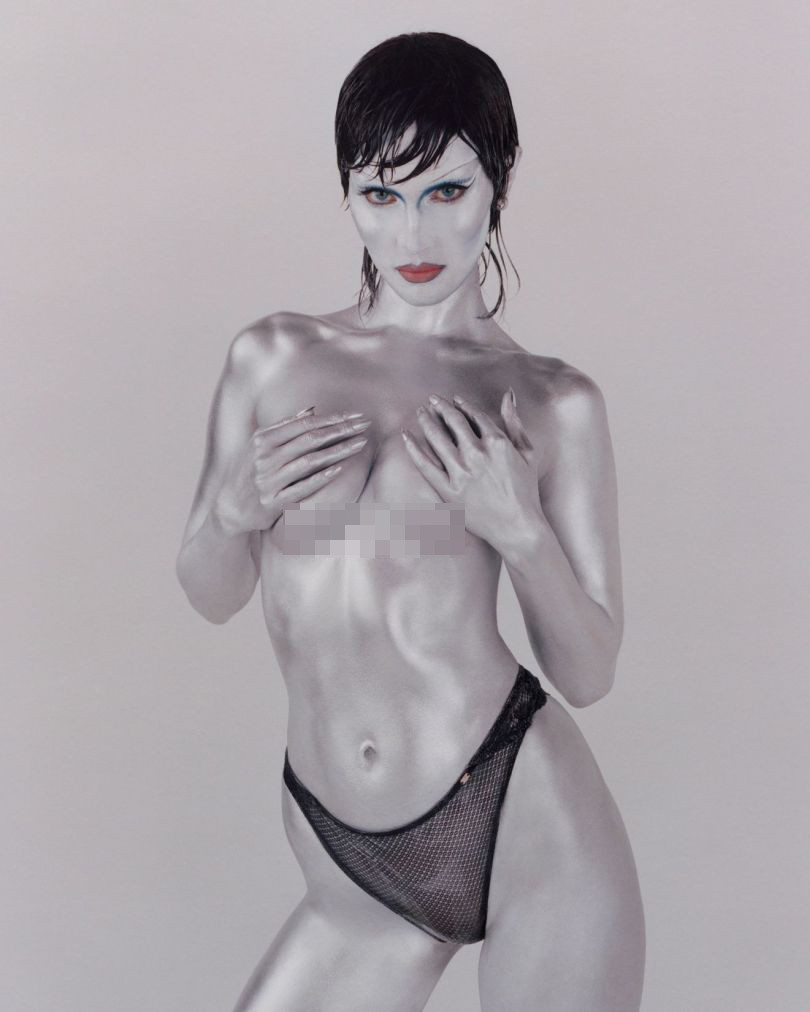 Bella Hadid khoe thể hình đẹp đáng kinh ngạc với ảnh bán nude ảnh 3