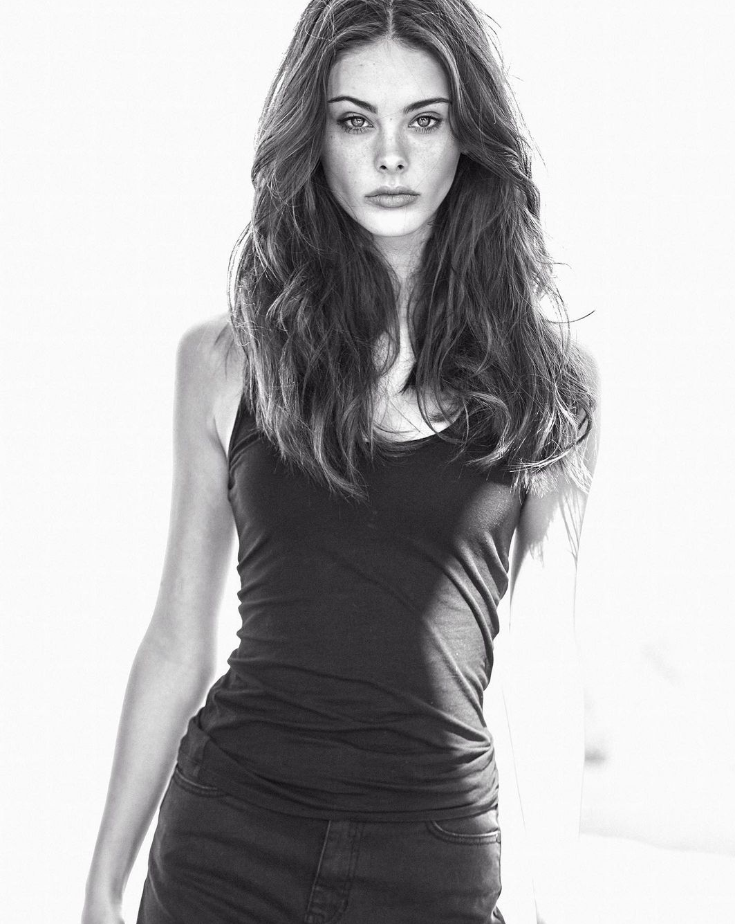 Ngắm nhan sắc cô gái 17 tuổi lọt top 3 gương mặt đẹp nhất thế giới ảnh 14