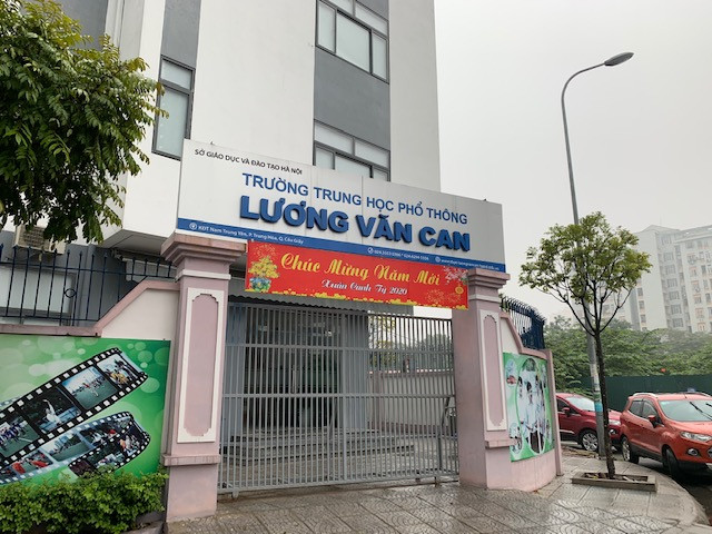Hà Nội: Trường học vắng bóng học sinh, sinh viên vì dịch corona ảnh 10
