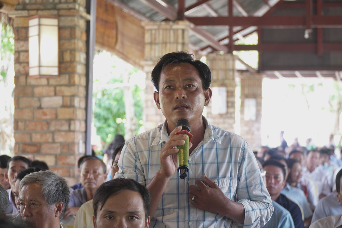 Nâng niu 'hạt ngọc' từ cánh đồng đến bàn ăn ảnh 1