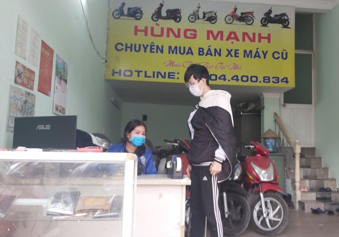 Cầm cố để có tiền tiêu Tết, trả lương ảnh 1