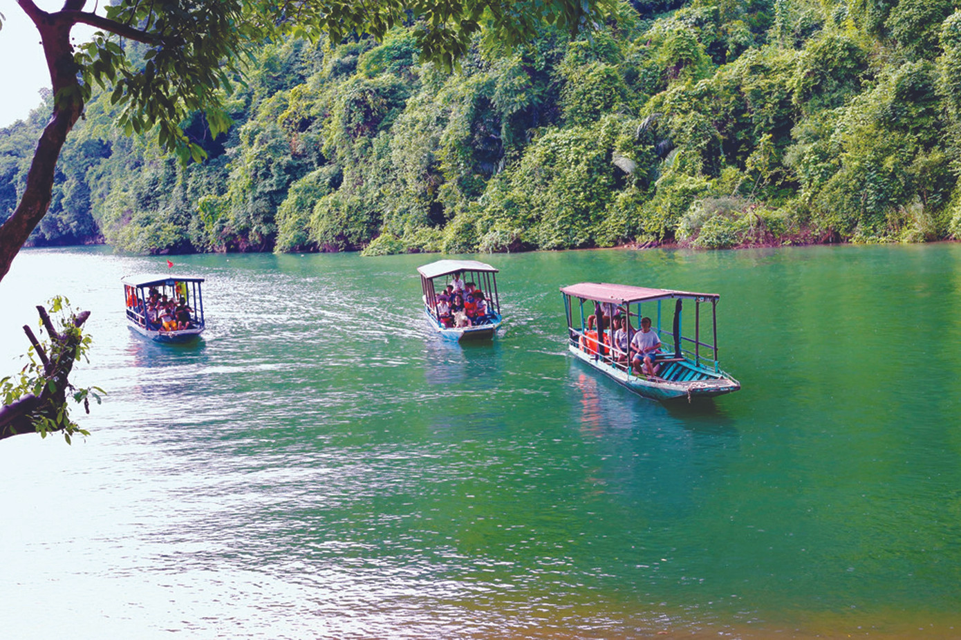 Bắc Kạn đẩy nhanh phát triển du lịch Hồ Ba Bể ảnh 1