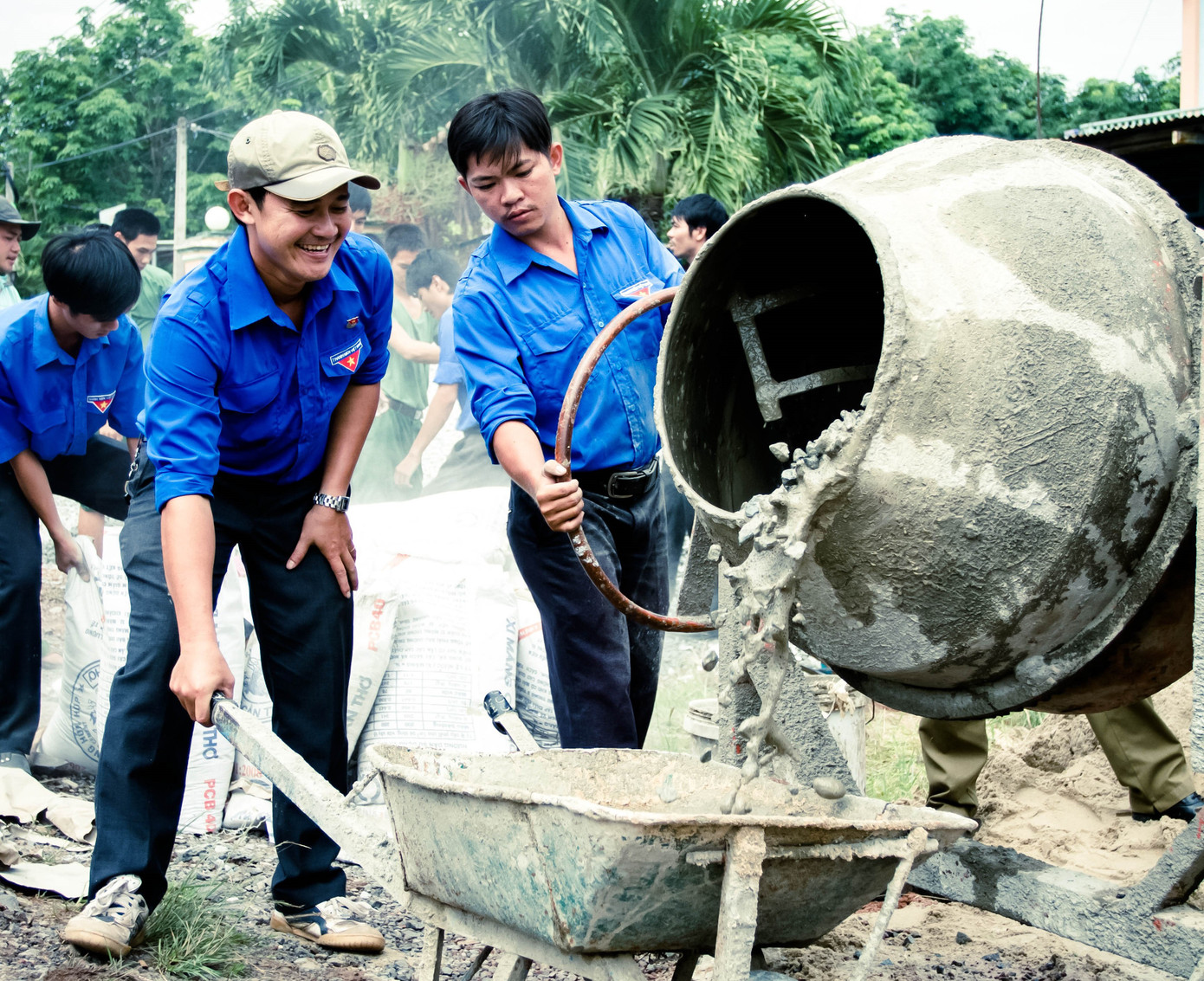 Khát vọng và trách nhiệm của thế hệ trẻ ảnh 1