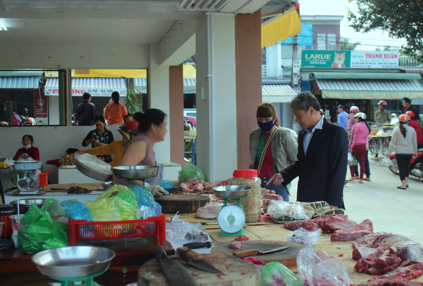 Niềm vui chợ Thanh Bình ảnh 1