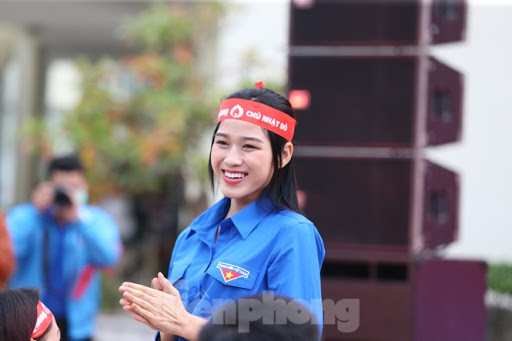 Trước thềm thi Miss World 2021, Hoa hậu Đỗ Thị Hà có những bước đi đầy thông minh ảnh 6