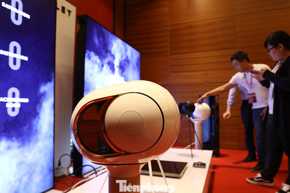 Cận cảnh loa đài 'khủng' tại triển lãm AV Show 2019 ảnh 6