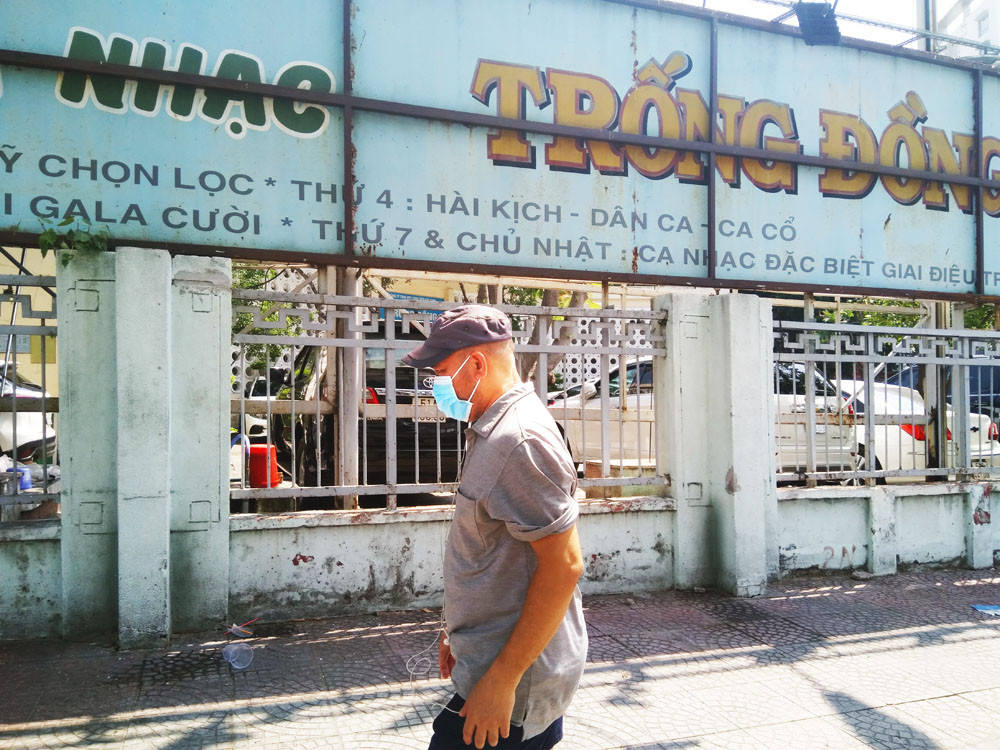 Sân khấu kịch ở TPHCM xuống cấp vì COVID-19 ảnh 4
