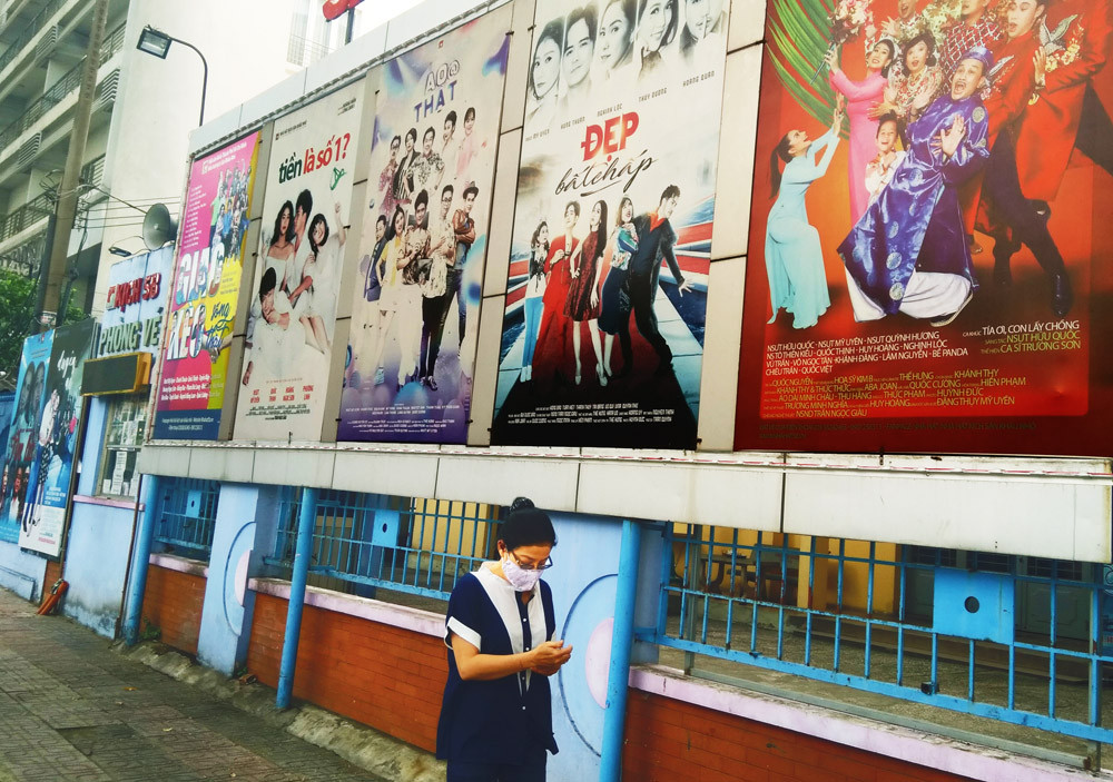 Sân khấu kịch ở TPHCM xuống cấp vì COVID-19 ảnh 1