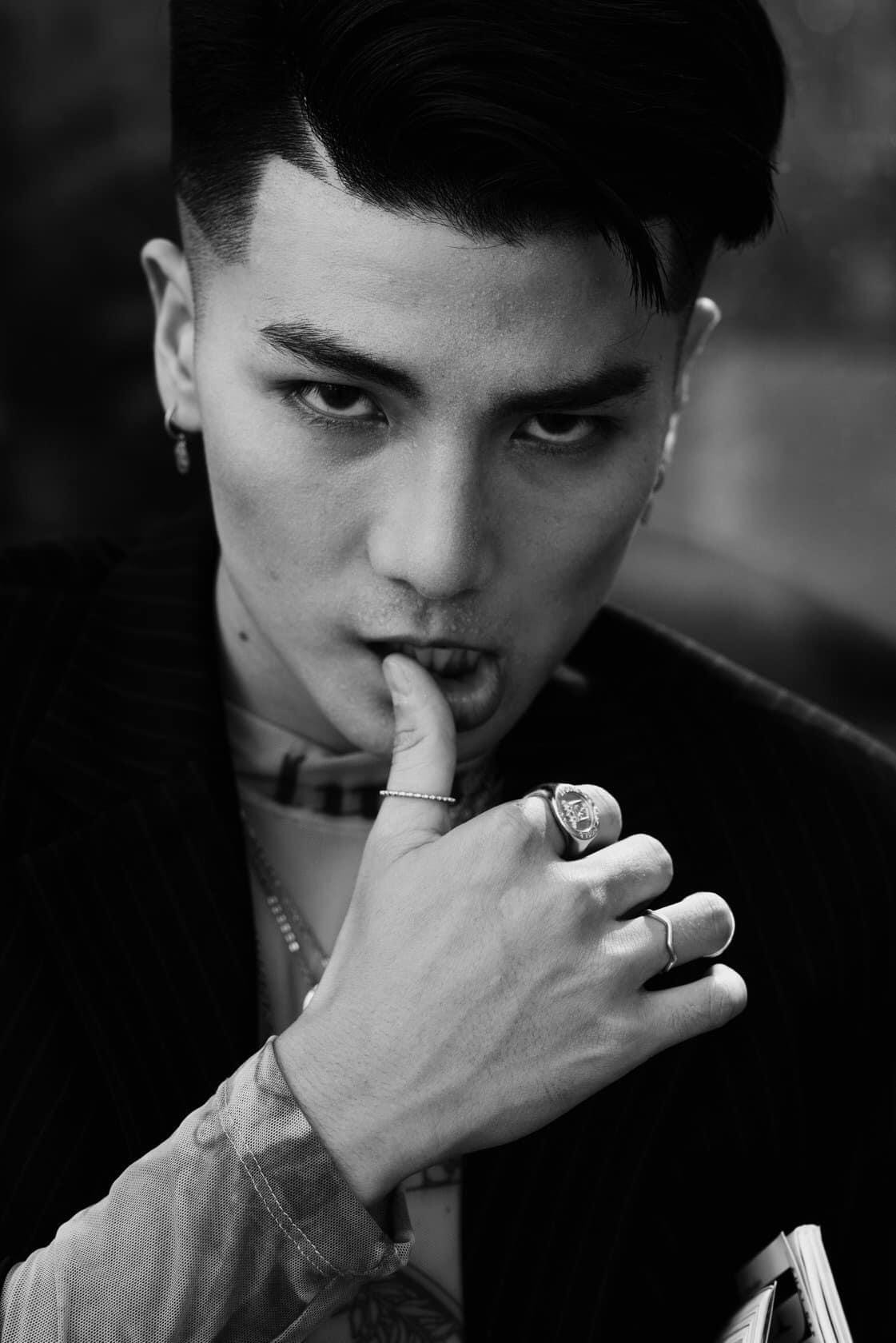 Nguyễn Việt Hùng: “Chiều cao không phải trở ngại đến với con đường người mẫu của tôi“ ảnh 4