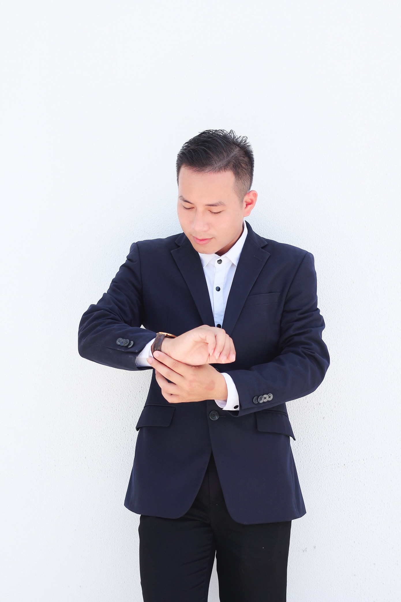 Hot boy đất Tổ toả sáng trên giảng đường đại học ảnh 13