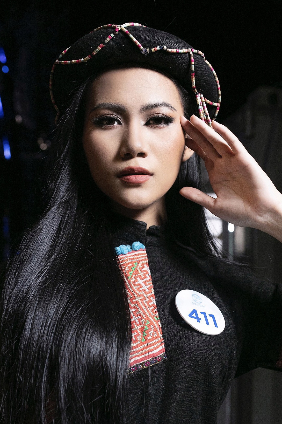 Nét đẹp cá tính đầy cuốn hút của nữ sinh xứ Huế ảnh 1