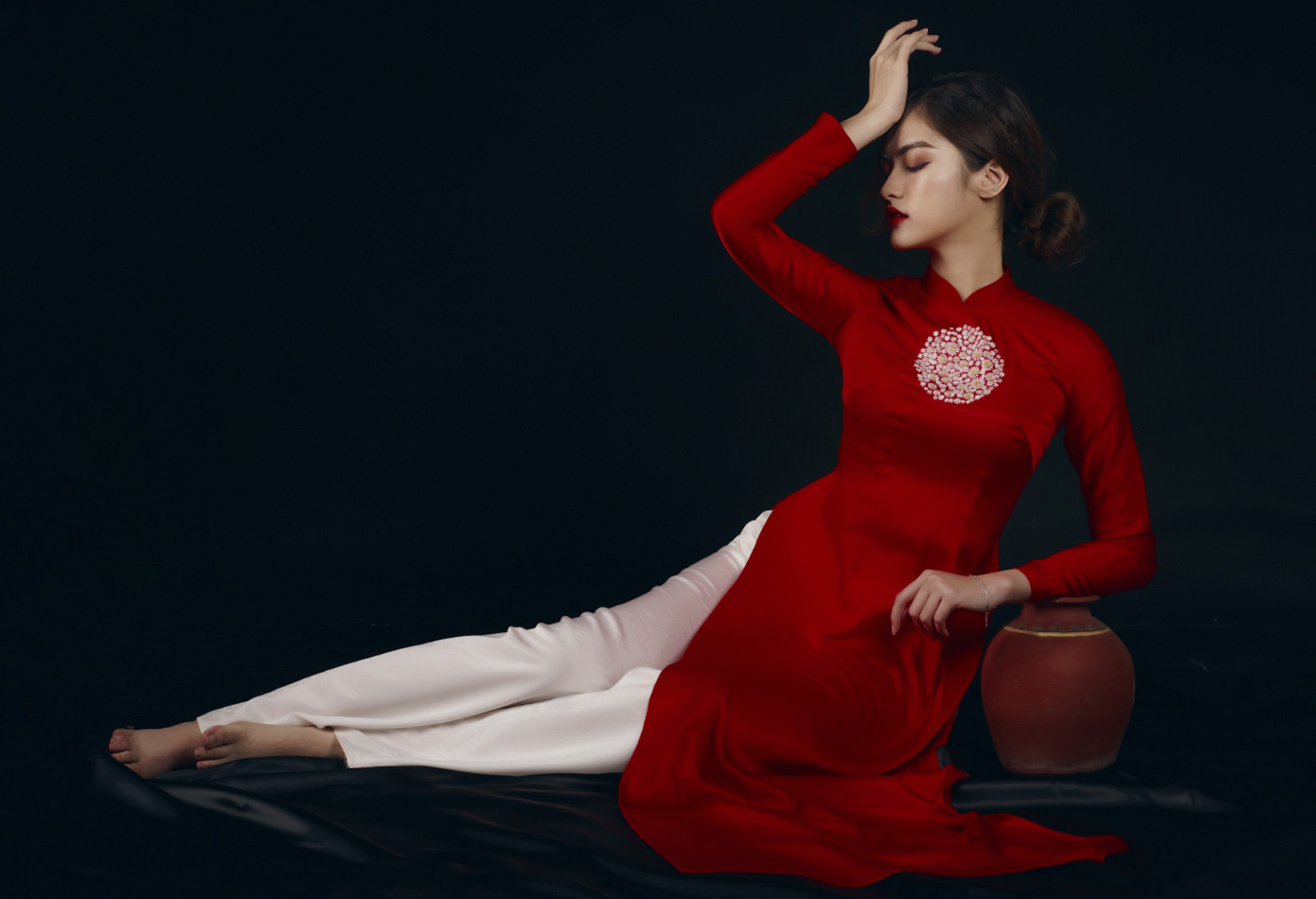 Ảnh: Huyền My Hoa khôi Ngoại Thương: “Cuộc sống là sự đánh đổi” ảnh 9