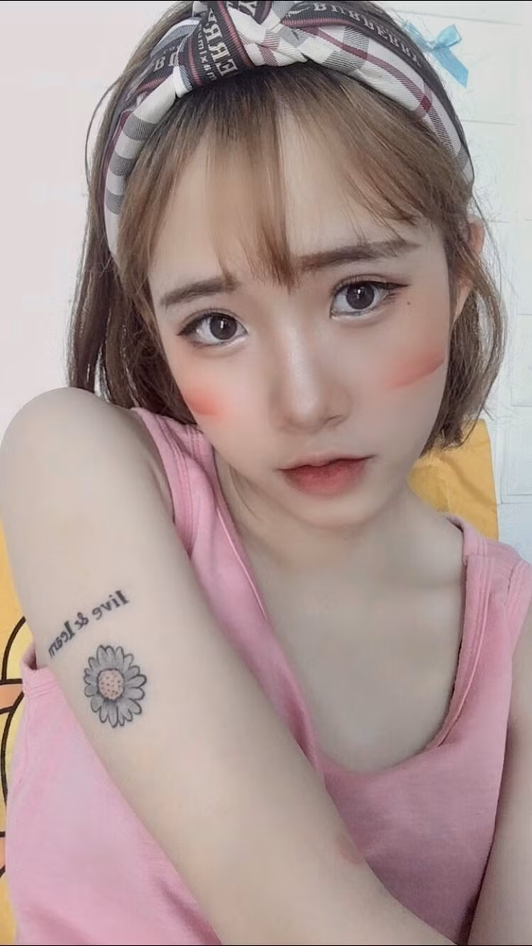 10X nghỉ học giữa chừng theo nghề make-up: “Tôi hạnh phúc vì được làm điều mình yêu” ảnh 1