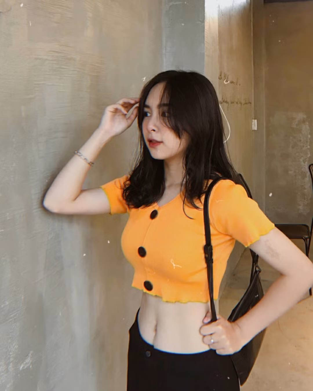 Nữ sinh đạt giải văn cấp thành phố ước mơ trở thành luật sư và người mẫu ảnh 3