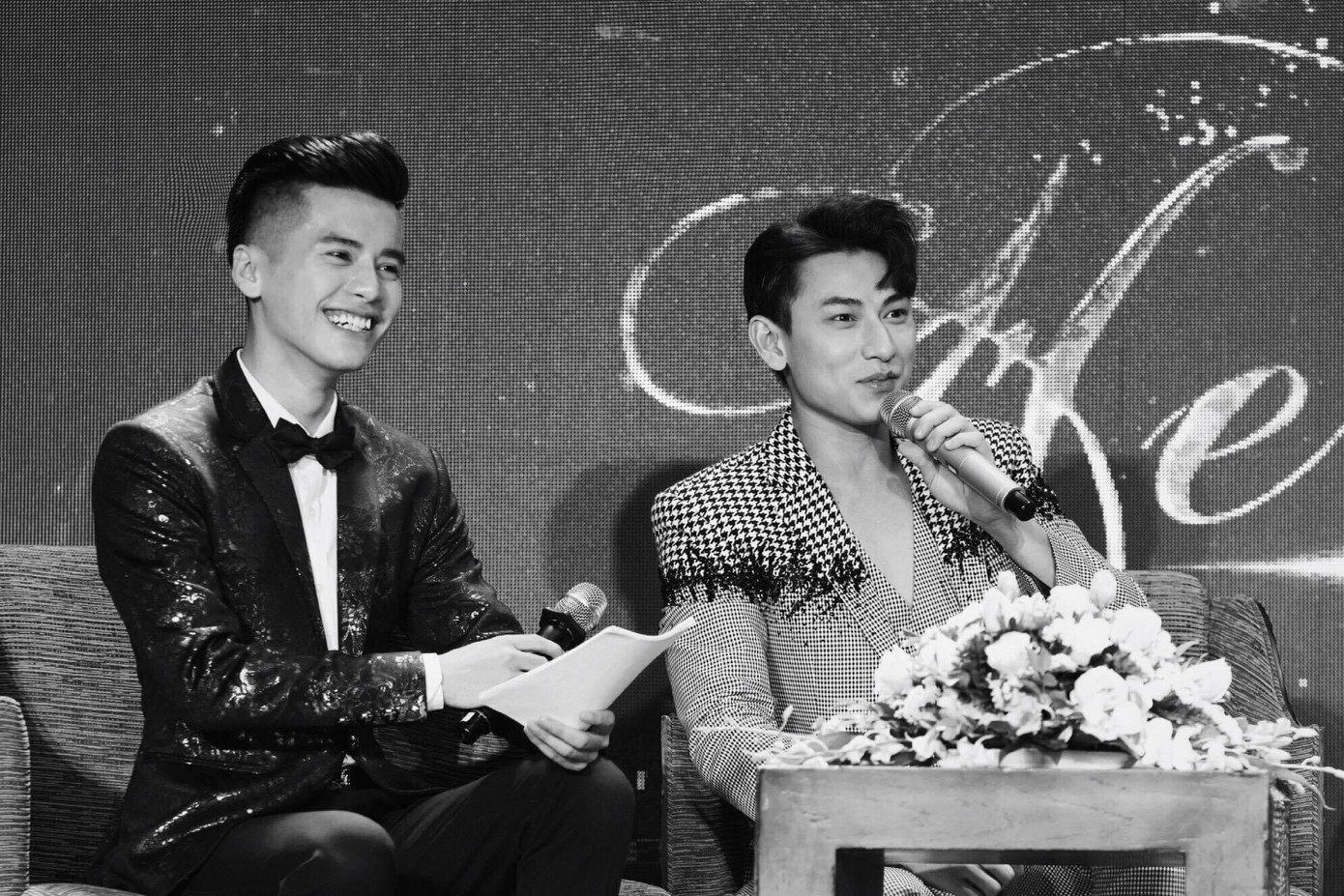 Bí quyết để một người thiếu tự tin trở thành MC chuyên nghiệp ảnh 12