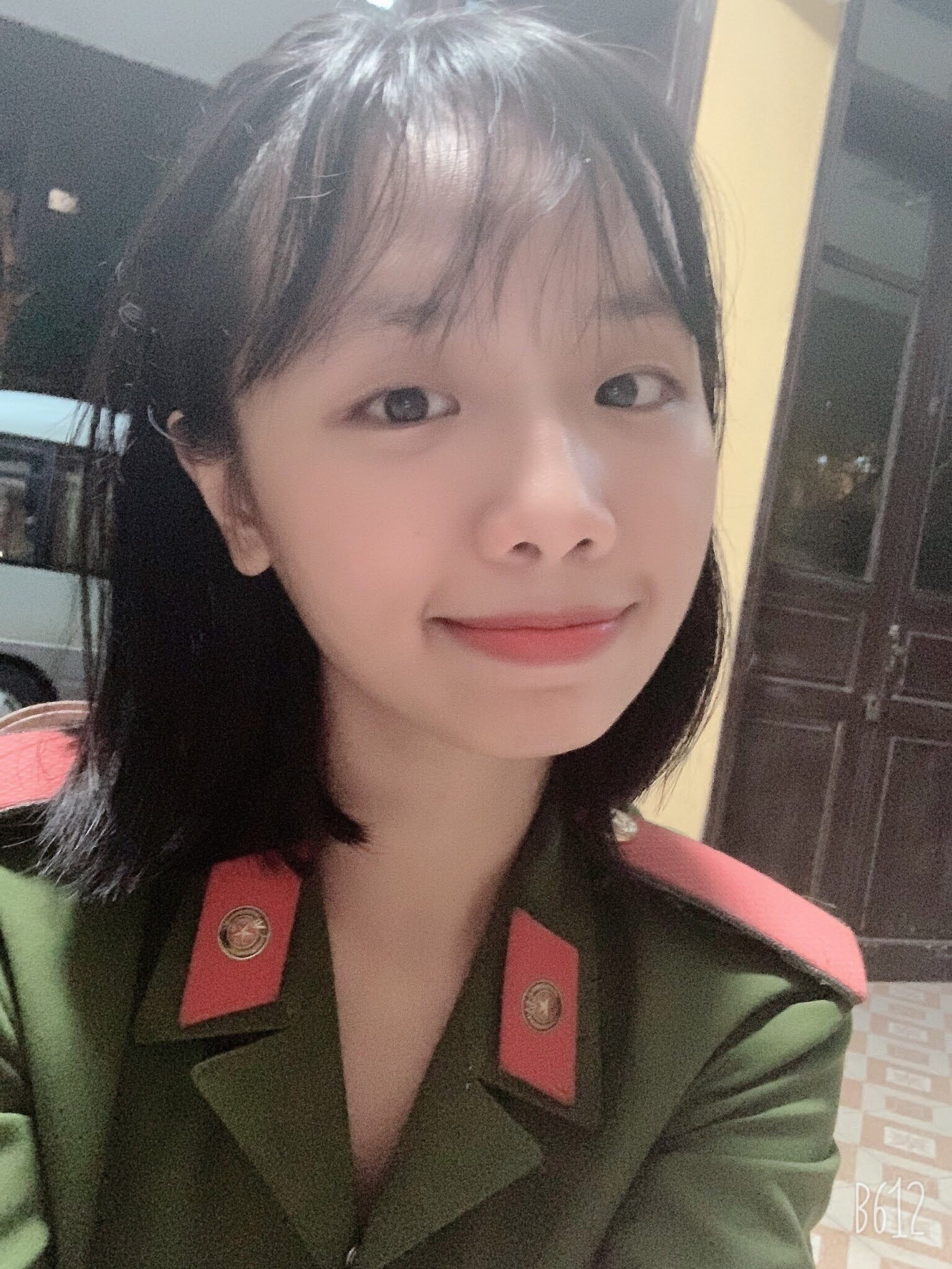 Nữ sinh cảnh sát đến từ Tuyên Quang có bảng thành tích dài kín trang A4 ảnh 1