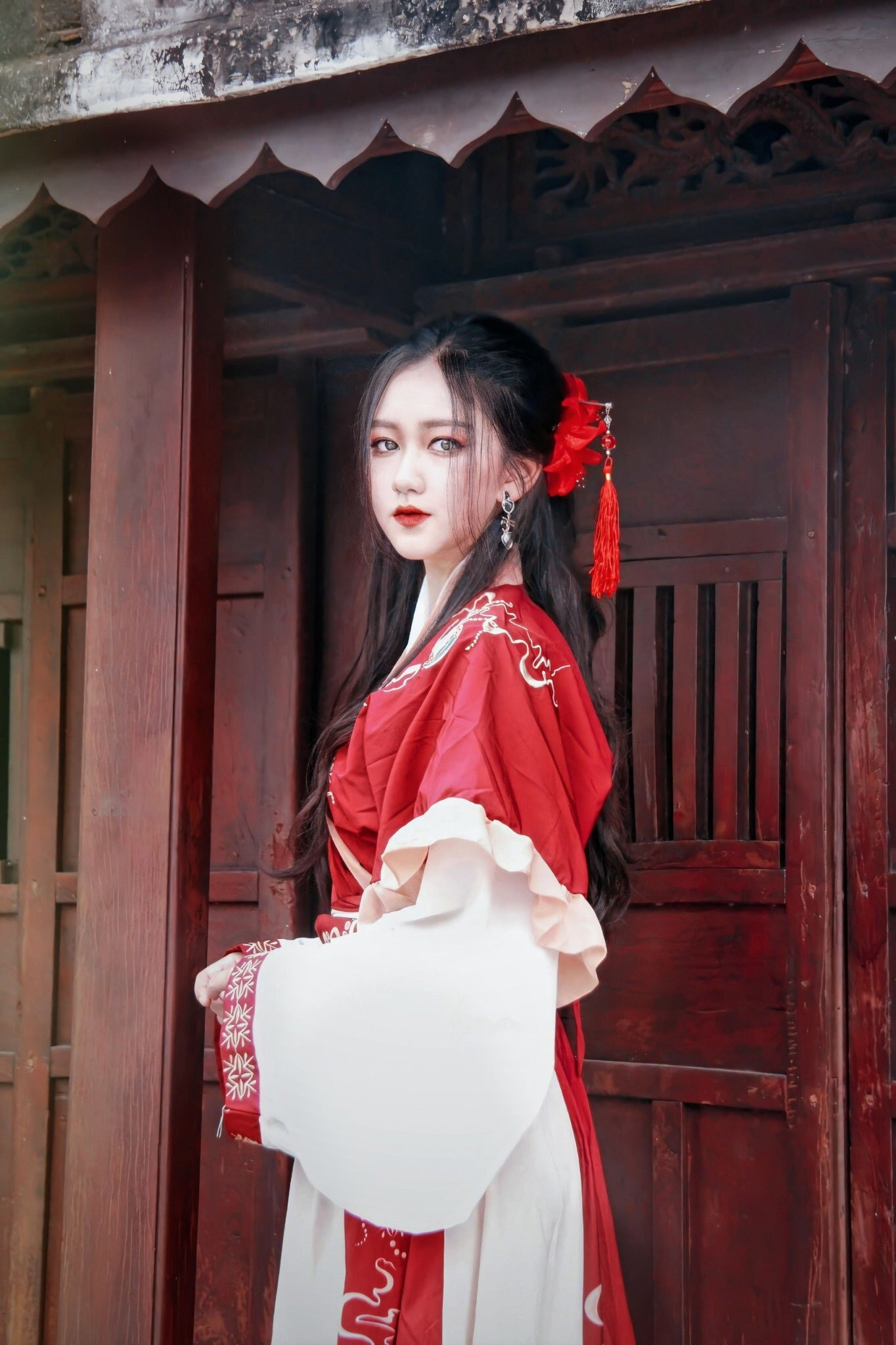 Bộ ảnh cổ trang của thiếu nữ 15 tuổi khiến dân tình điêu đứng ảnh 10