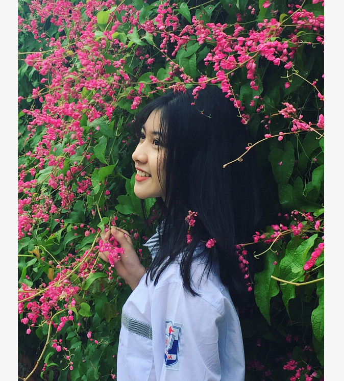 Nữ sinh có ánh mắt biết cười quyết tâm chinh phục chân trời tri thức ảnh 3