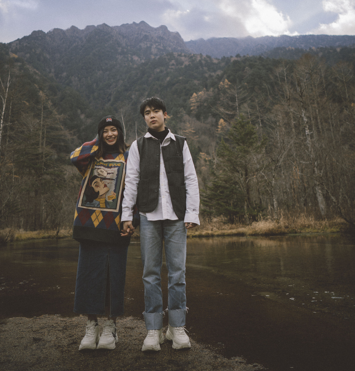 Gặp được nhau giữa hàng vạn người quả là một điều may mắn và hạnh phúc! ảnh 3