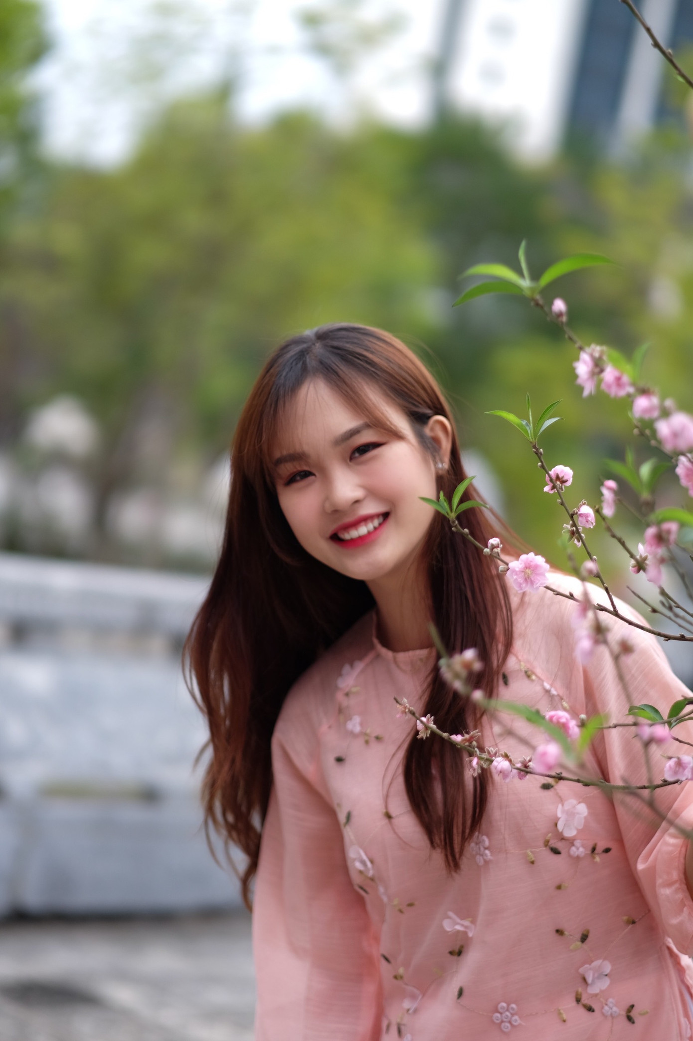 Vẻ đẹp chuẩn Hàn Quốc của nữ sinh trường ĐH Kinh doanh và Công nghệ Hà Nội ảnh 10