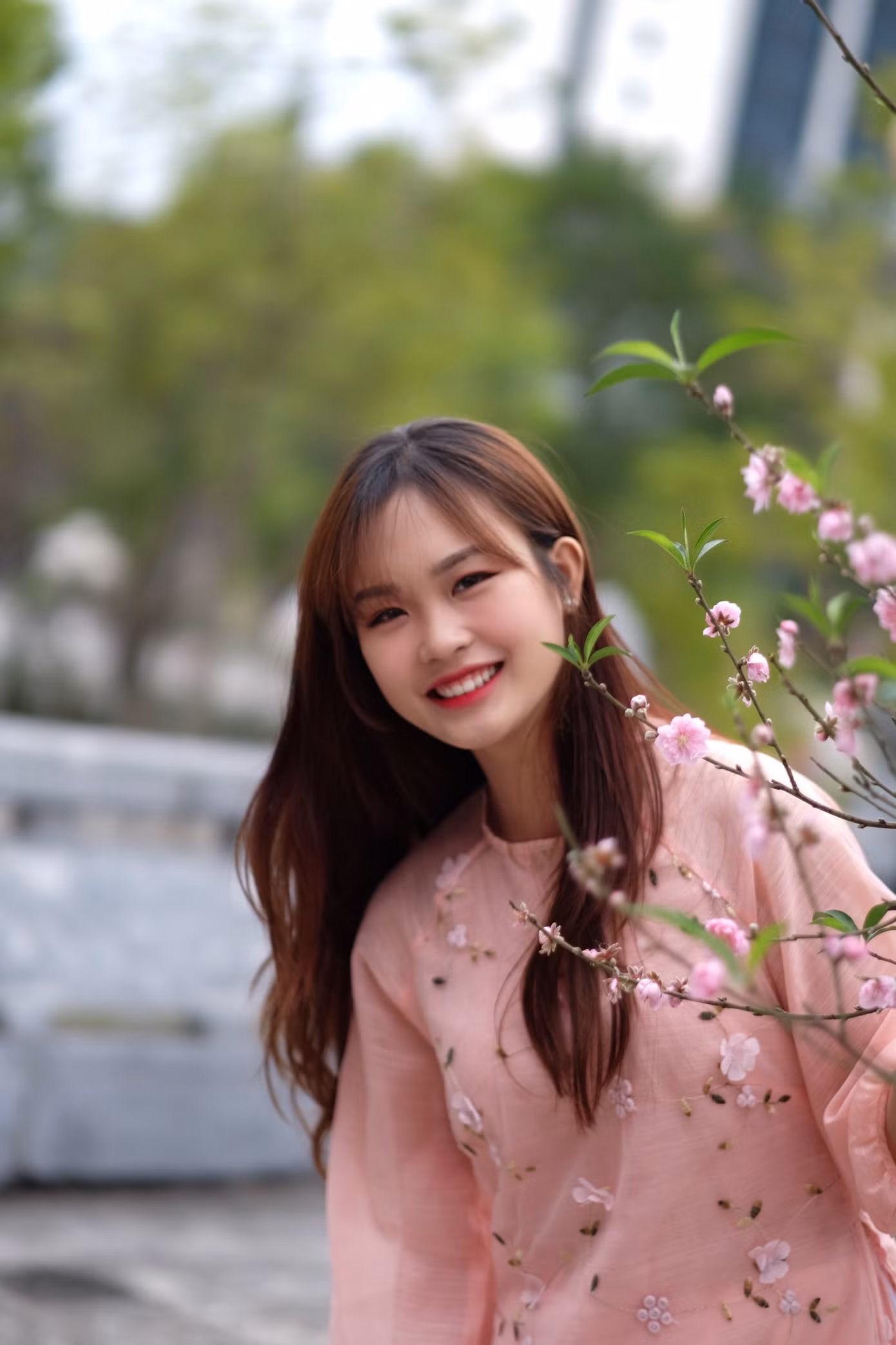 Vẻ đẹp chuẩn Hàn Quốc của nữ sinh trường ĐH Kinh doanh và Công nghệ Hà Nội ảnh 10