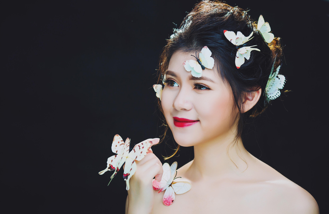 “Hot girl Phương Oanh 10X" ảnh 9