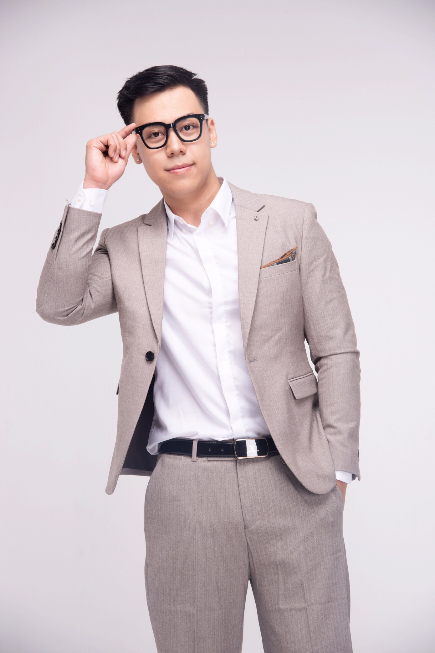 Á vương 1 Học viện Phụ nữ sở hữu chiều cao 1m83 cùng body chuẩn và cực thích Rap ảnh 4