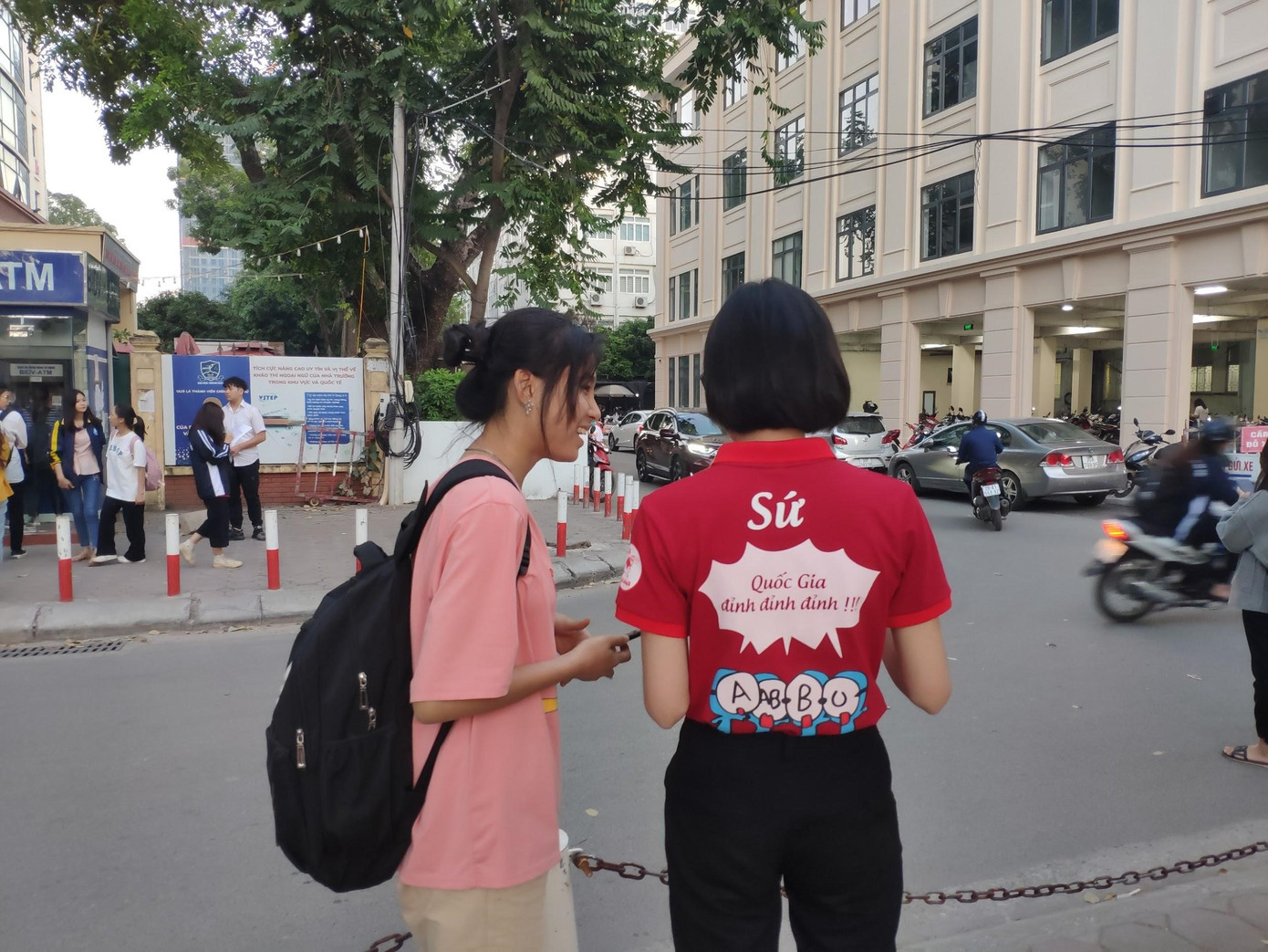 Giọt hồng 2020 - Cùng những chiến sĩ áo đỏ ULIS chắp cánh cho những ước mơ ảnh 3