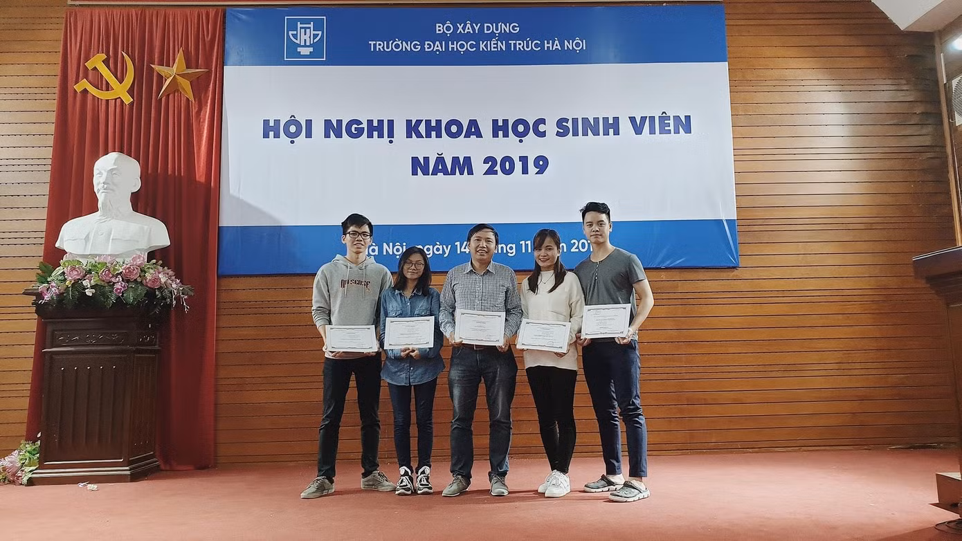  Bí thư Liên chi Đoàn là Đảng viên ham tình nguyện, “nghiện” Quy hoạch ảnh 2