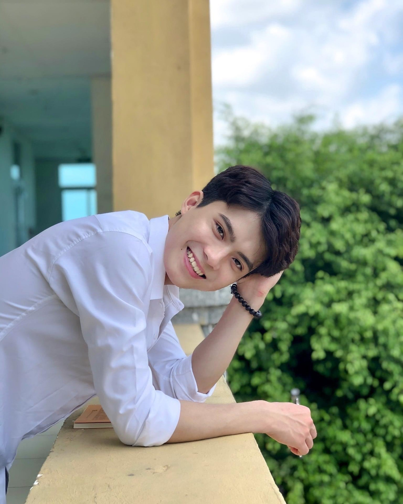 “Lụi tim” trước vẻ điển trai của ‘nam thần’ Học viện Tòa án ảnh 6