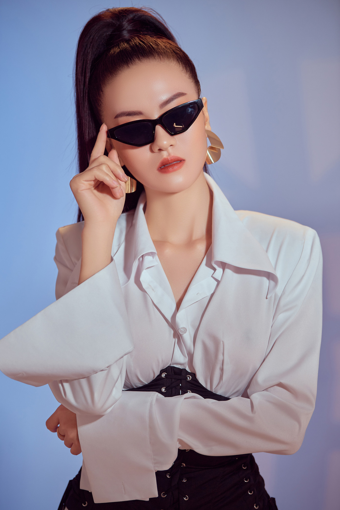 Hành trình không biết mệt mỏi của hotgirl xứ Thanh ảnh 3