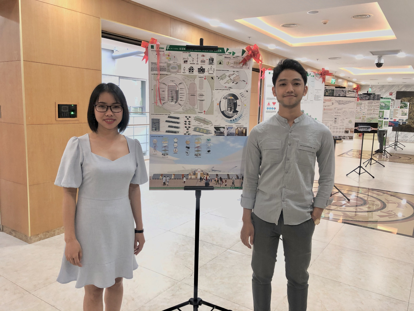 “Cú đúp” giải thưởng của sinh viên ĐH Kiến trúc tại cuộc thi thiết kế bệnh viên dã chiến ảnh 1