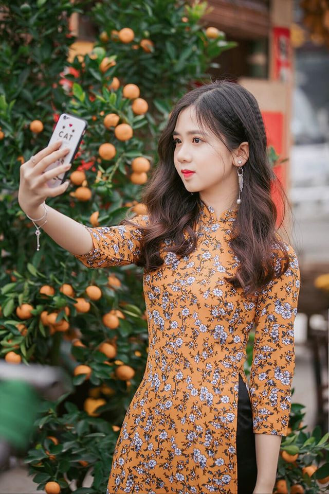 Hot girl trường Luật ước mơ làm giảng viên ảnh 1