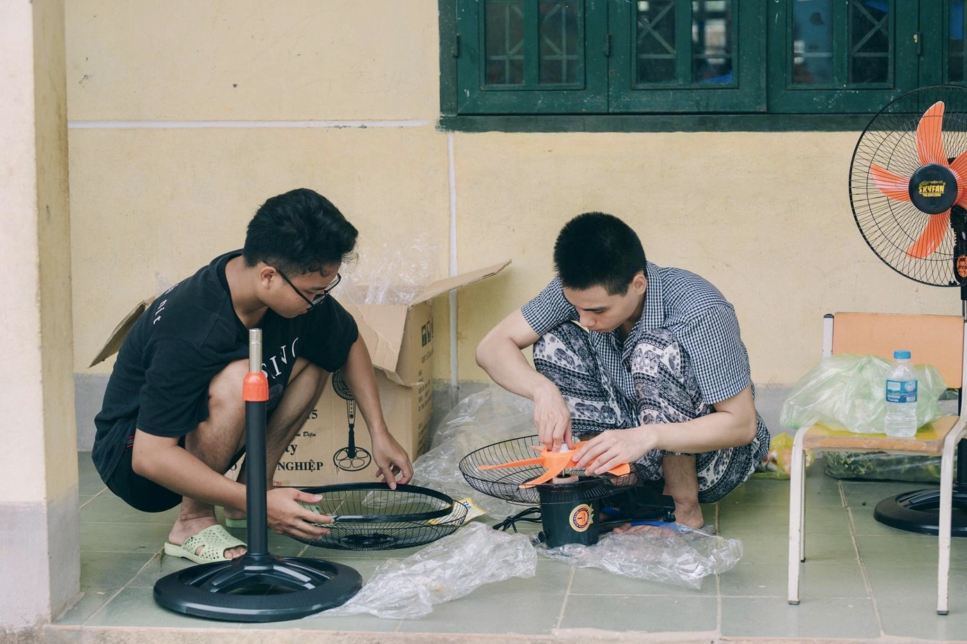 Mùa hè xanh tình nguyện của tuổi trẻ trường Đại học Thương Mại ảnh 10