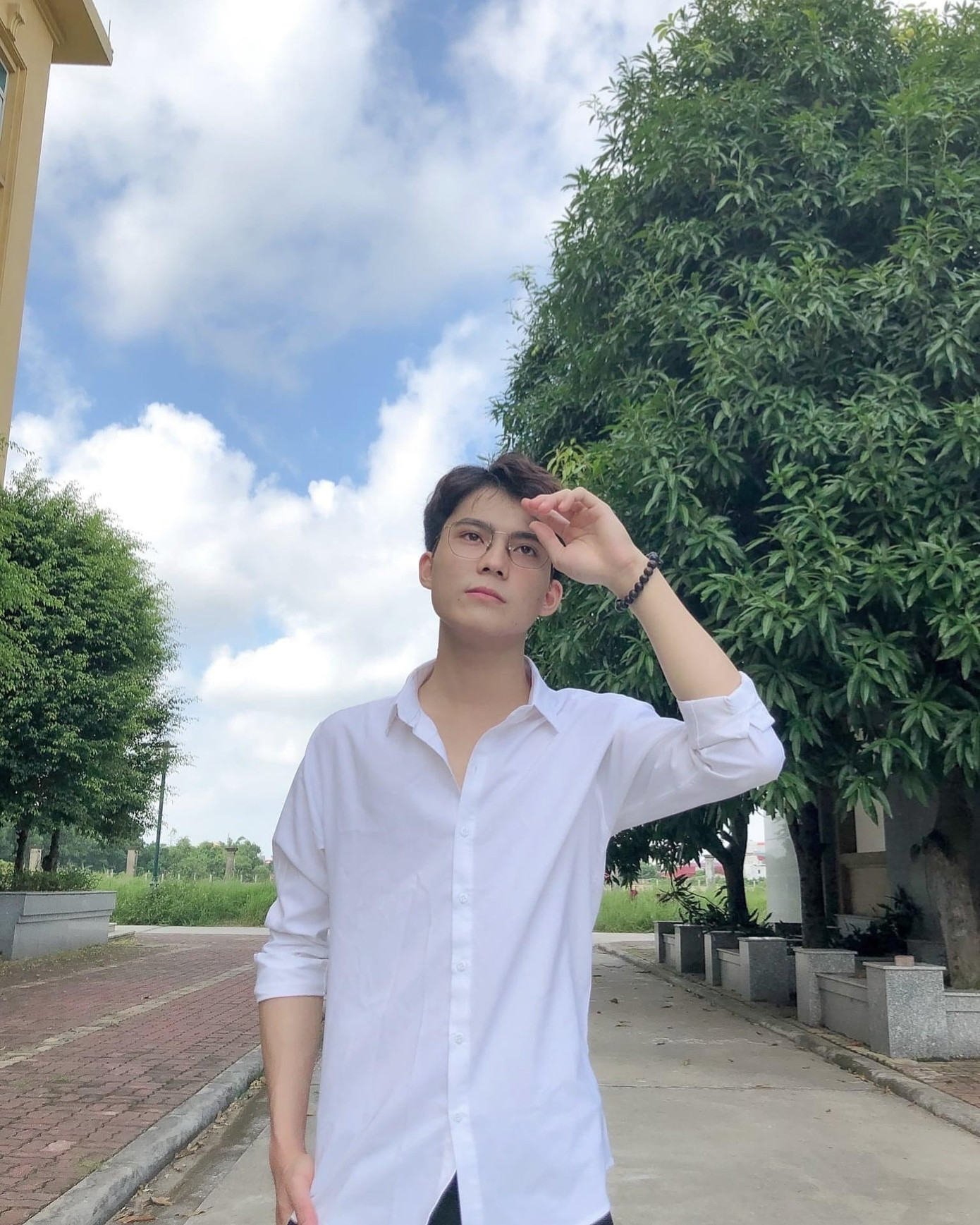 “Lụi tim” trước vẻ điển trai của ‘nam thần’ Học viện Tòa án ảnh 10