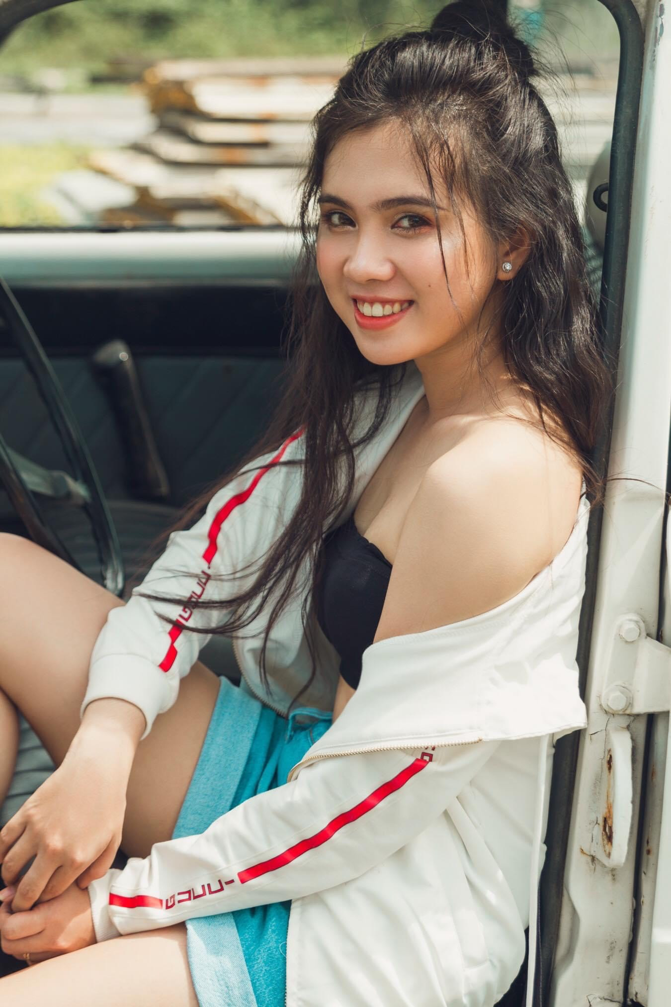 Nữ sinh giống Ngọc Trinh như đúc trải lòng ảnh 7