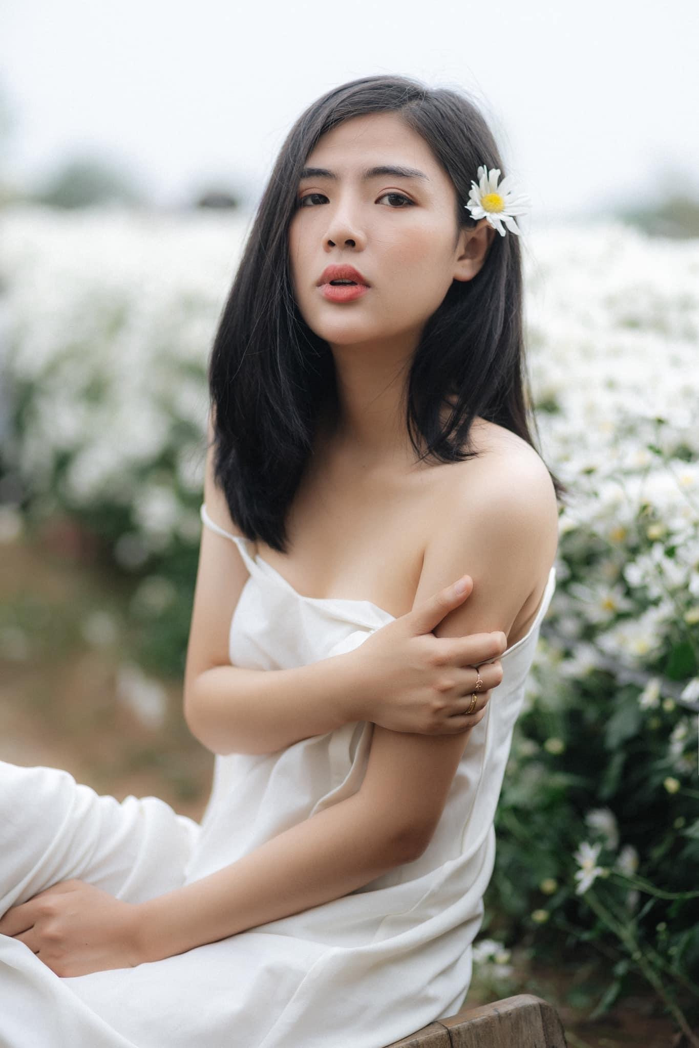 Nữ sinh Nghệ An học Thuỷ Lợi, thi Hoa khôi và kinh doanh ảnh 7