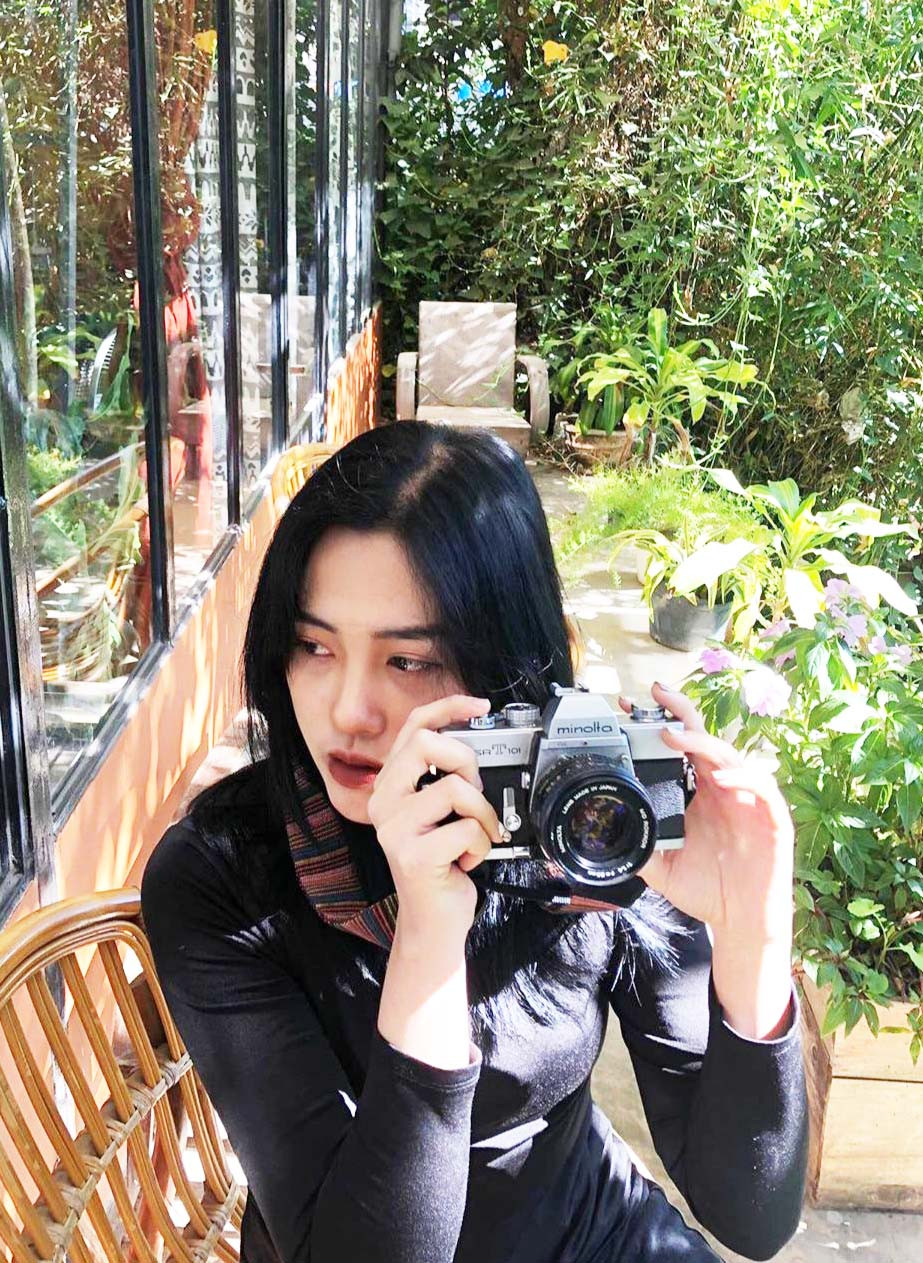 Cô nàng chuyên Anh đa tài và ước mơ trở thành nữ hoàng triệu đô ảnh 2