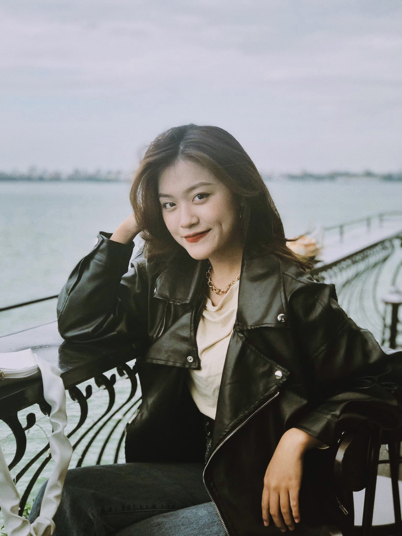 Á khôi 1 Đại học FPT: Mình không còn là cô bé rụt rè đứng nấp sau lưng mẹ! ảnh 8