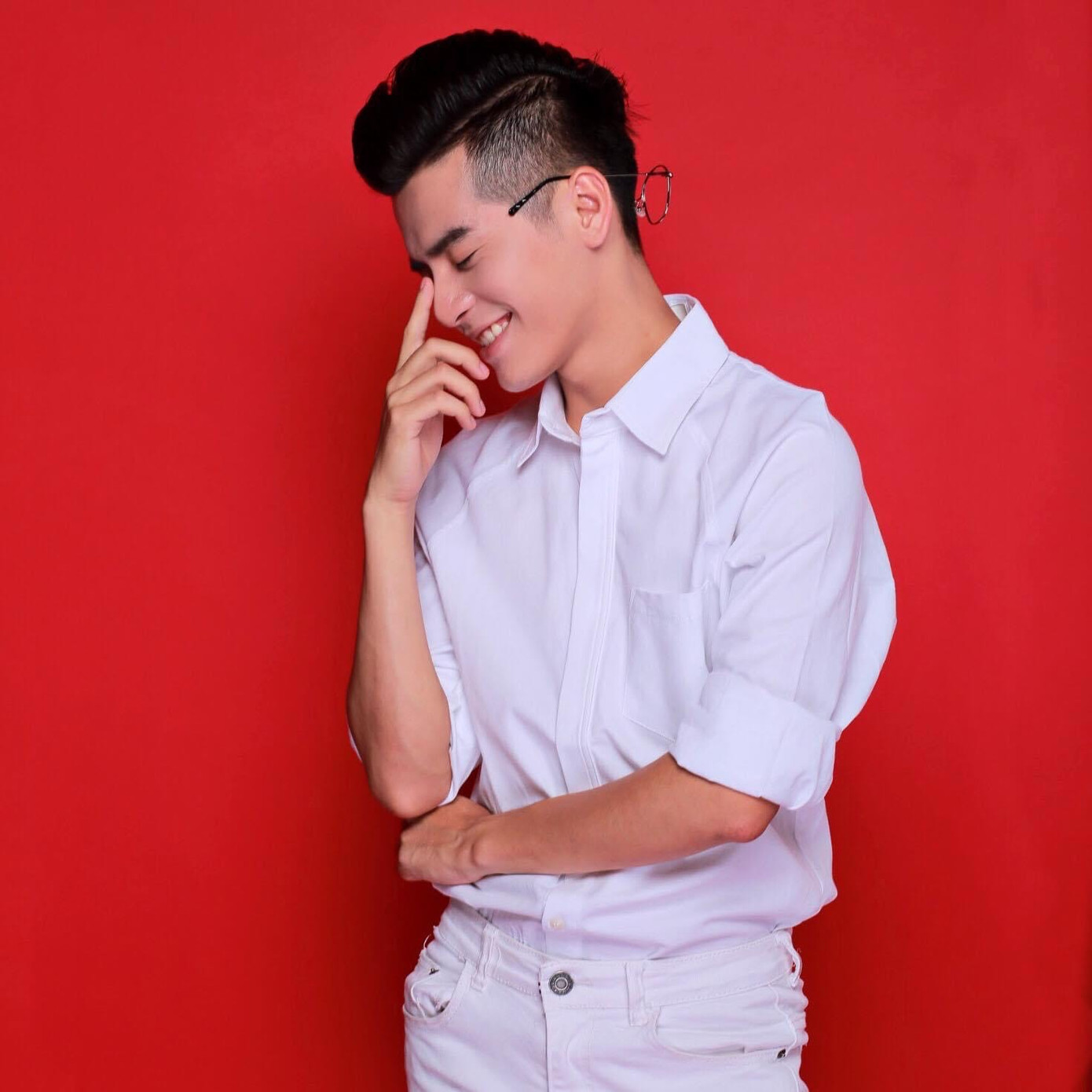 Bí quyết để một người thiếu tự tin trở thành MC chuyên nghiệp ảnh 11