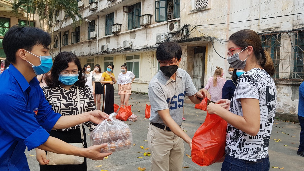 Công tác Đoàn thời COVID-19: Cần nhiều hoạt động nhân văn ảnh 7