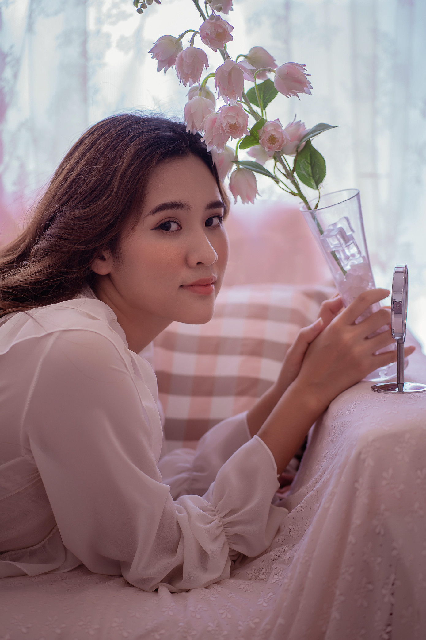 Diệu Linh – cô mẫu ảnh đam mê hội họa và ước mơ trở thành giảng viên mỹ thuật ảnh 4